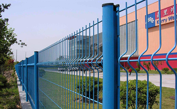 桃型柱護欄網(wǎng) 桃型柱護欄網(wǎng)