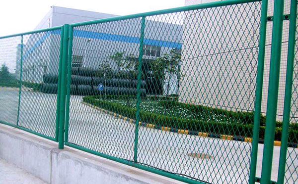 鋼板網護欄網 鋼板網護欄網